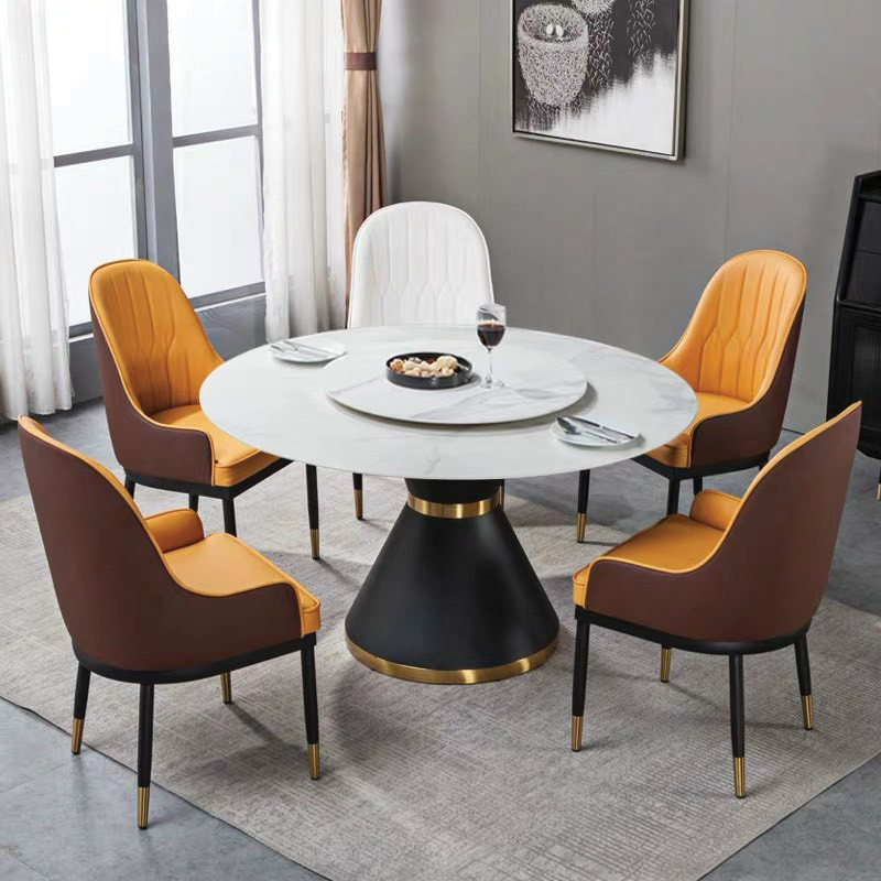 Mỗi kiểu bàn ghế ăn sẽ có một kích thước tiêu chuẩn riêng, nhưng luôn đảm bảo tỷ lệ chiều cao bàn và ghế hài hòa